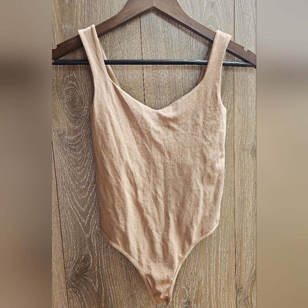 Free People Sm/Xs Beuge Tan Sleeveless Bodysuit
